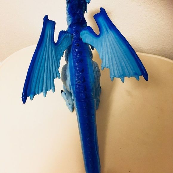 Dragon - Picture 3 of 6